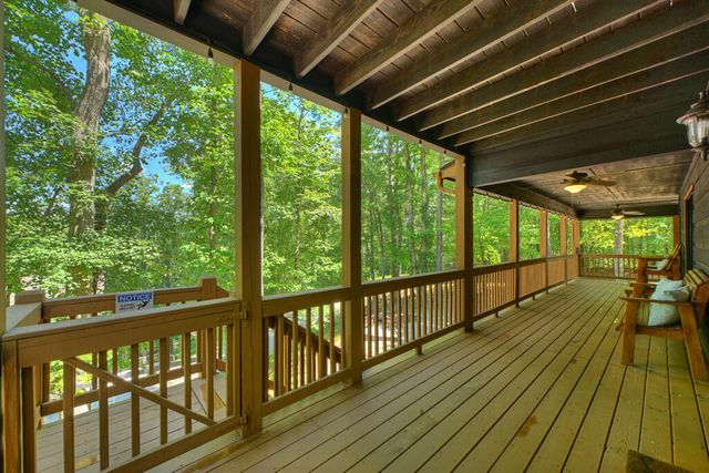22 Kings Court, Ellijay, GA 30540