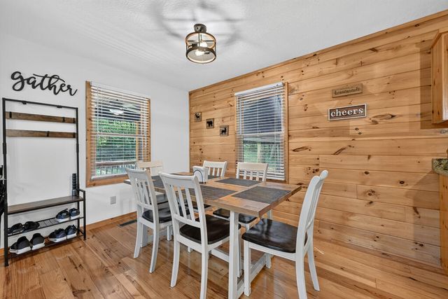 22 Kings Court, Ellijay, GA 30540