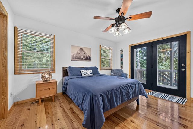22 Kings Court, Ellijay, GA 30540
