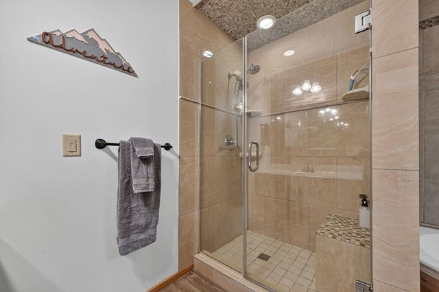 22 Kings Court, Ellijay, GA 30540