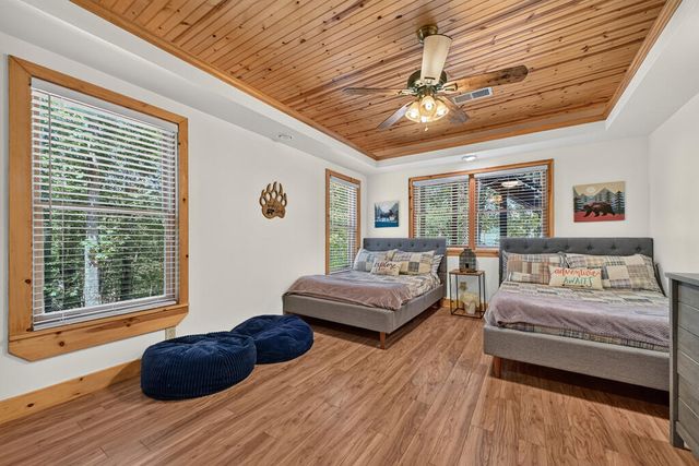 22 Kings Court, Ellijay, GA 30540