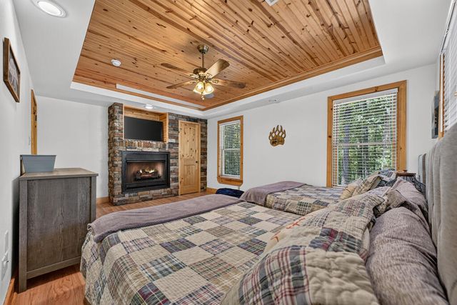 22 Kings Court, Ellijay, GA 30540