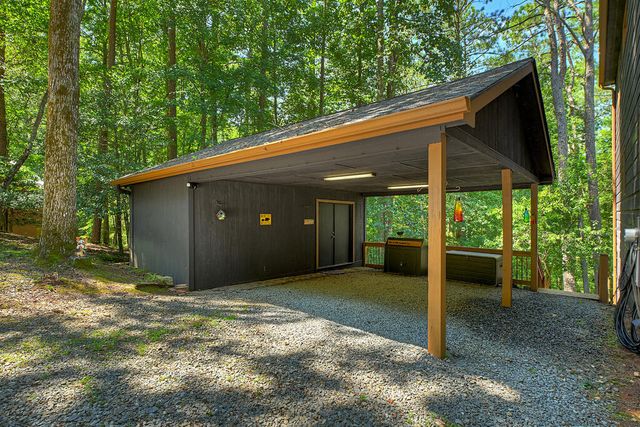 22 Kings Court, Ellijay, GA 30540