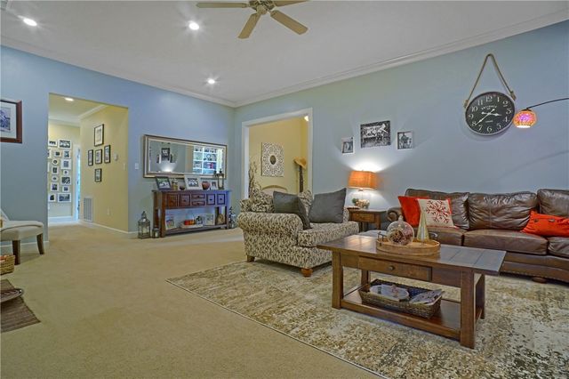 1521 Skyline Vista Court, Russellville, AR 72802