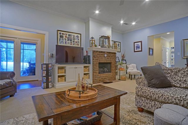 1521 Skyline Vista Court, Russellville, AR 72802