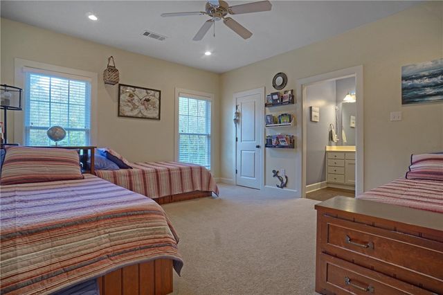 1521 Skyline Vista Court, Russellville, AR 72802