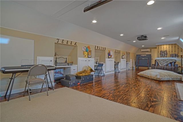 1521 Skyline Vista Court, Russellville, AR 72802