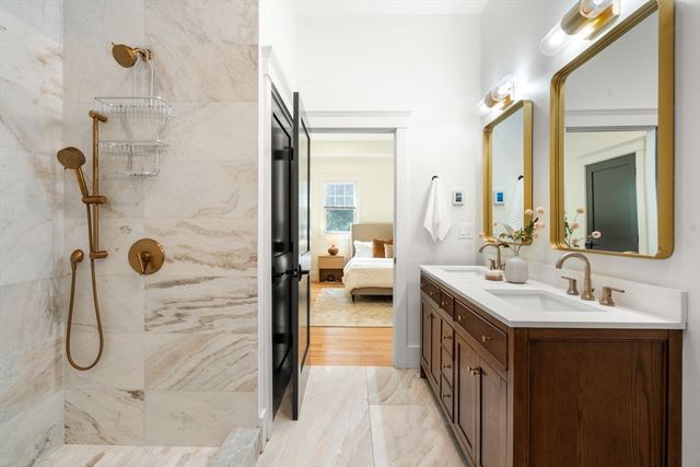57-59 Highland Rd 59, Brookline, MA 02445