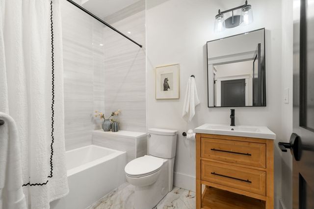 57-59 Highland Rd 59, Brookline, MA 02445