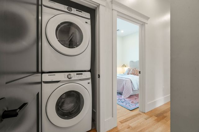 57-59 Highland Rd 59, Brookline, MA 02445