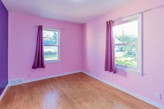 615 BUCK STREET, New London, WI 54961