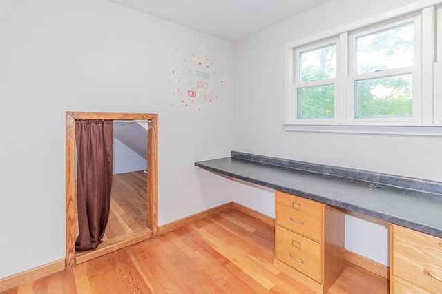 615 BUCK STREET, New London, WI 54961