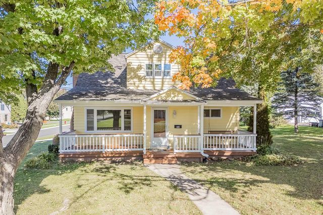615 BUCK STREET, New London, WI 54961