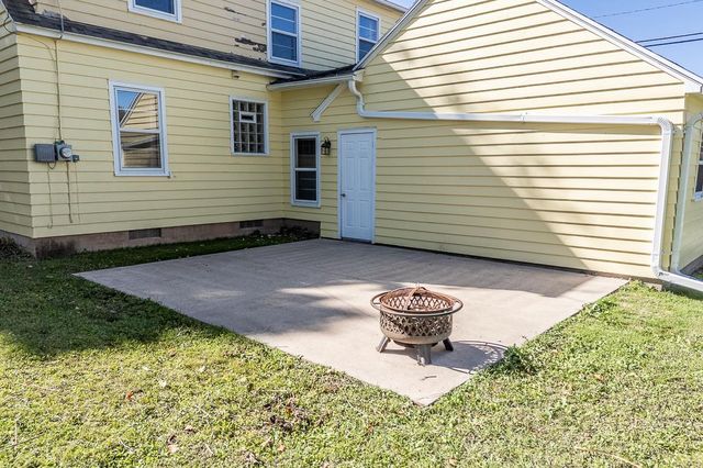 615 BUCK STREET, New London, WI 54961