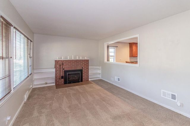 615 BUCK STREET, New London, WI 54961