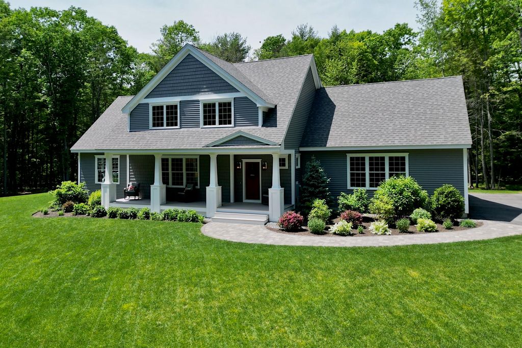 127 Exeter Road, North Hampton, NH 03862