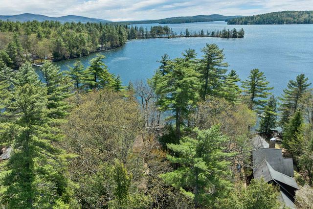 43 Howard Road, Holderness, NH 03245