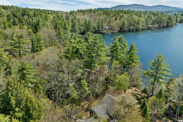 43 Howard Road, Holderness, NH 03245