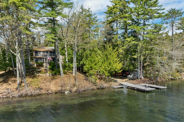 43 Howard Road, Holderness, NH 03245