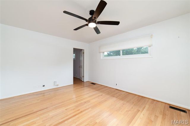 422 Barron Lane, Webster Groves, MO 63119