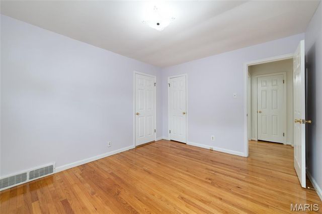 422 Barron Lane, Webster Groves, MO 63119