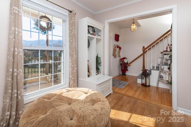 22 Ivy Garden Drive, Candler, NC 28715