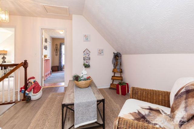 22 Ivy Garden Drive, Candler, NC 28715