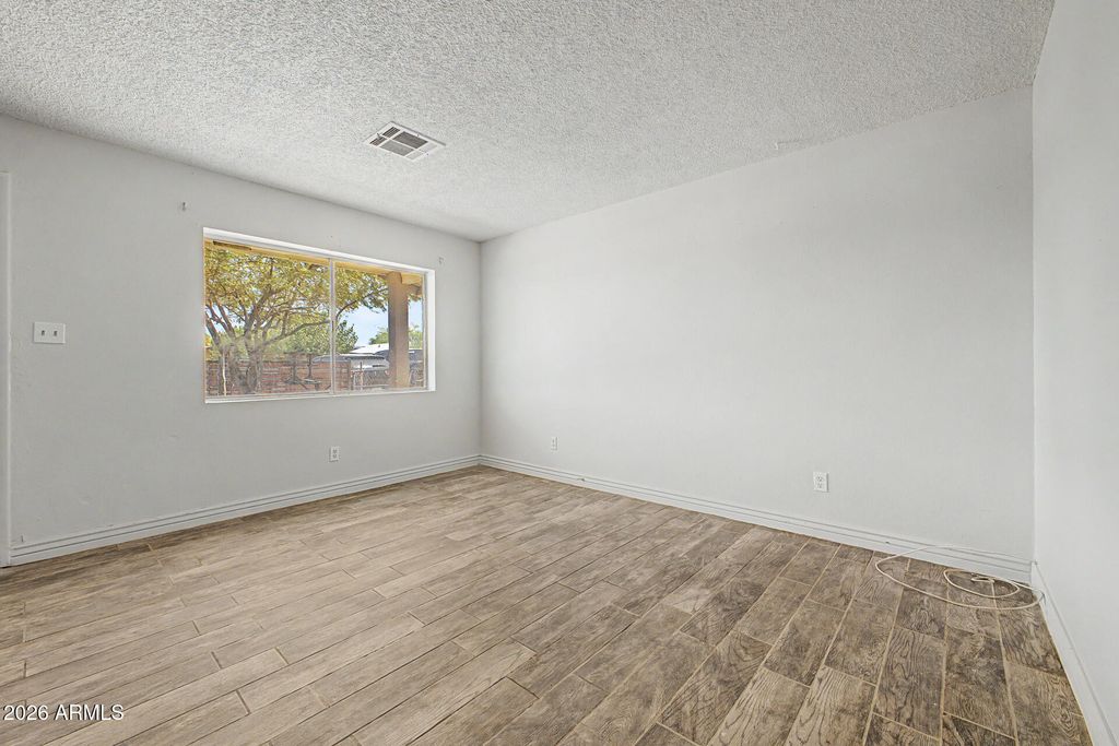 219 N LINCOLN Avenue, Casa Grande, AZ 85122 — photo 4