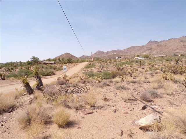 4 lots Hwy 68, Golden Valley, AZ 86413