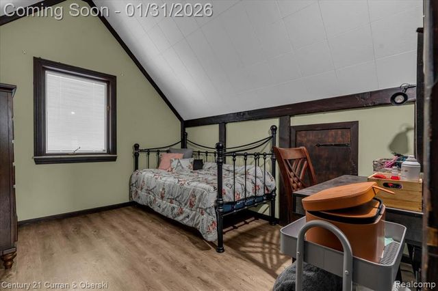 2163 Thomas Street, Lincoln Park, MI 48146