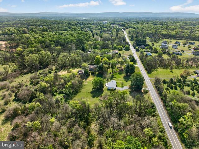 6679 MARTINSBURG PIKE, Shepherdstown, WV 25443