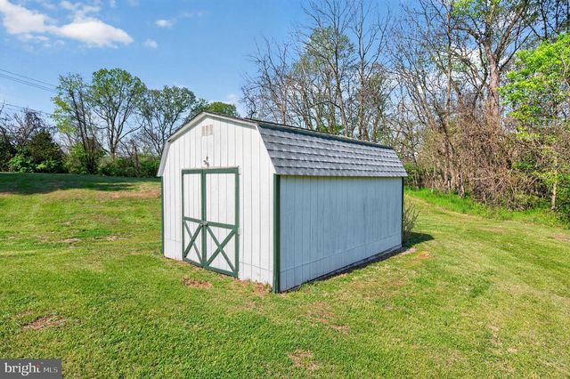 6679 MARTINSBURG PIKE, Shepherdstown, WV 25443