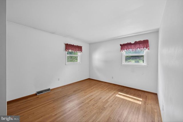 6679 MARTINSBURG PIKE, Shepherdstown, WV 25443