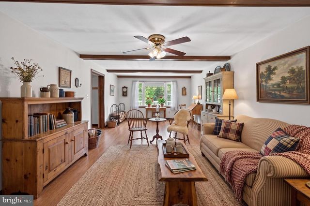 6679 MARTINSBURG PIKE, Shepherdstown, WV 25443