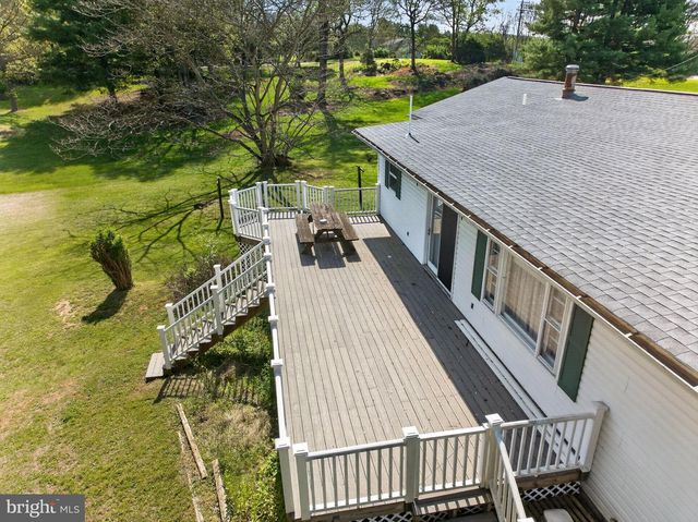 6679 MARTINSBURG PIKE, Shepherdstown, WV 25443
