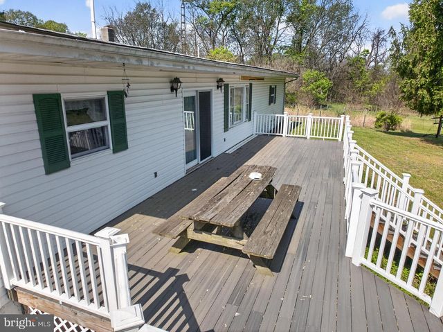 6679 MARTINSBURG PIKE, Shepherdstown, WV 25443