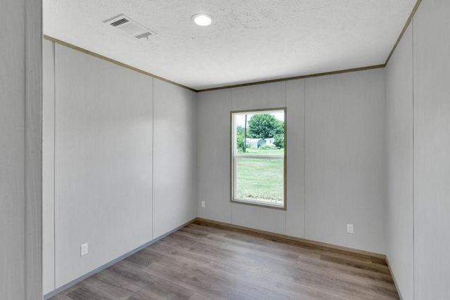 5426 Highview Drive, Granbury, TX 76048