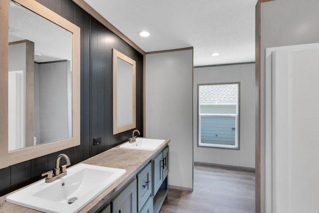 5426 Highview Drive, Granbury, TX 76048