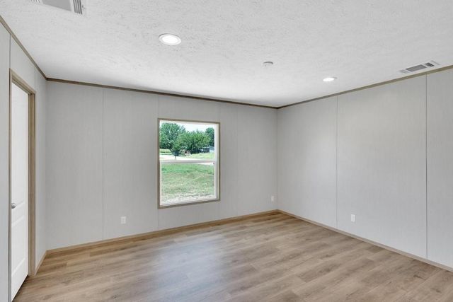 5426 Highview Drive, Granbury, TX 76048