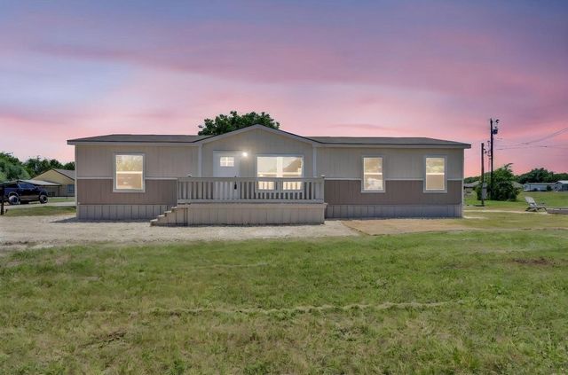 5426 Highview Drive, Granbury, TX 76048