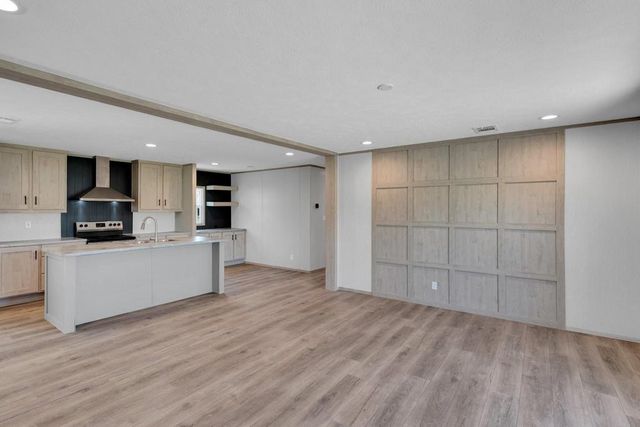 5426 Highview Drive, Granbury, TX 76048