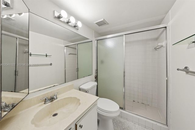 3118 Spanish Wells Dr 15-C, Delray Beach, FL 33445