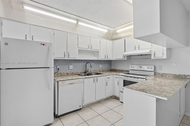 3118 Spanish Wells Dr 15-C, Delray Beach, FL 33445