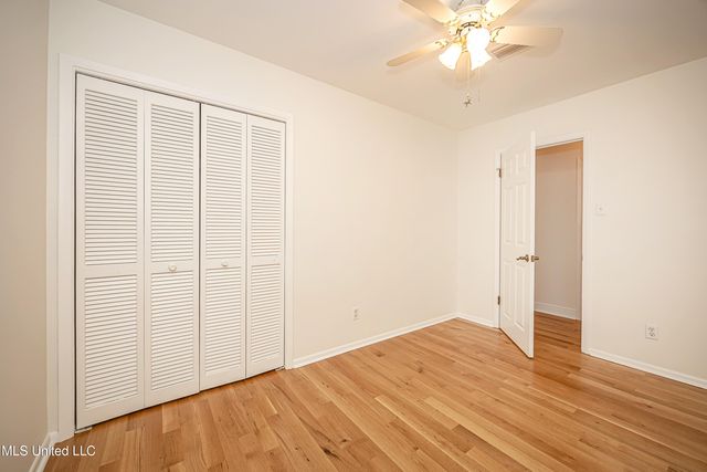 1107 Le Badine Court, Ocean Springs, MS 39564