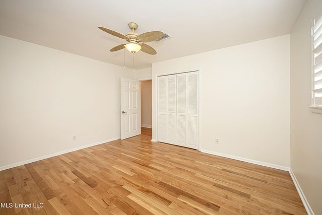 1107 Le Badine Court, Ocean Springs, MS 39564