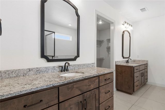 18157 Pepper Hills Drive, Siloam Springs, AR 72761