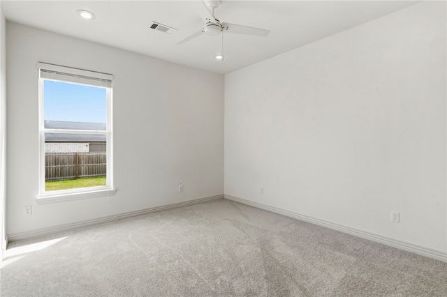 18157 Pepper Hills Drive, Siloam Springs, AR 72761