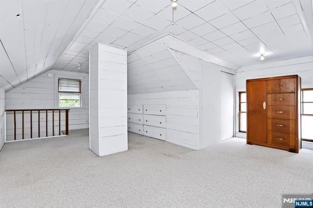 5-10 Hartley Place, Fair Lawn, NJ 07410