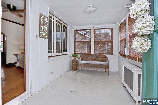 5-10 Hartley Place, Fair Lawn, NJ 07410