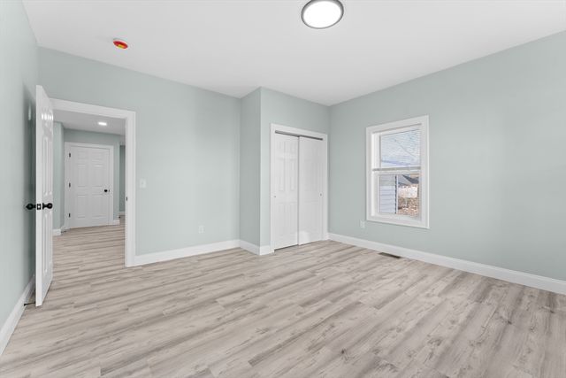 977 Warren, Brockton, MA 02301